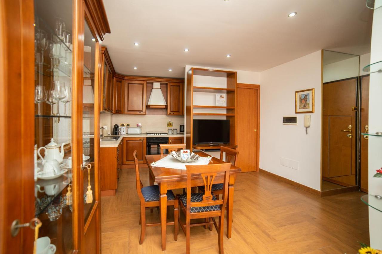 William's In Apartment