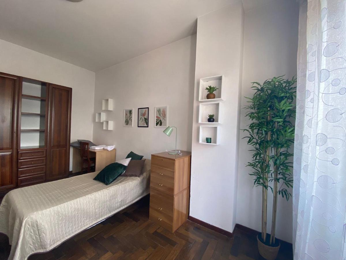 Leilighet The Italian House In A Pochi Passi Dalla Metro A Roma