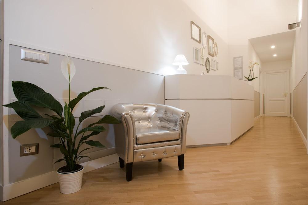 Frühstückspension Spagna Ave 3*