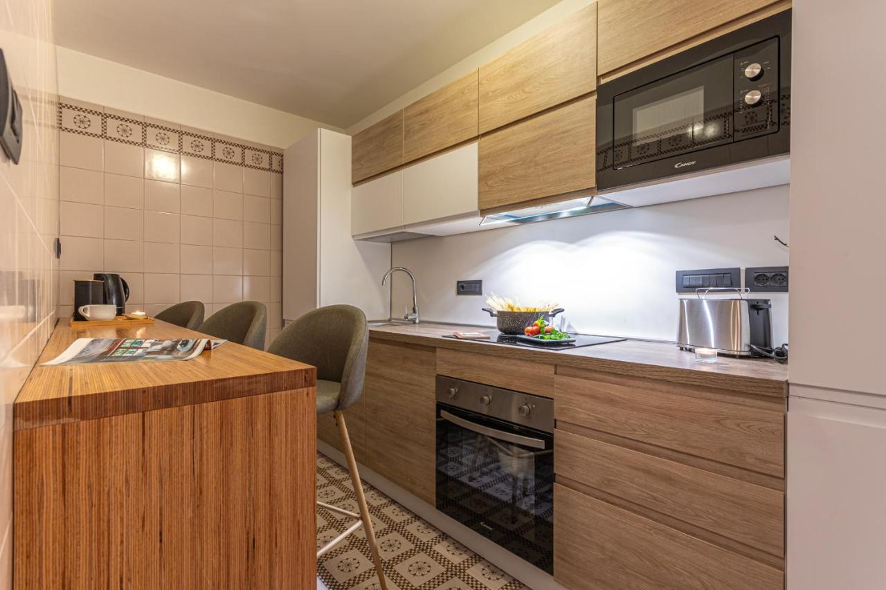 Welcome To Pantheon Apartment Rom