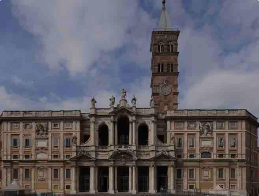 In Centro Con Balcone Con Vista *