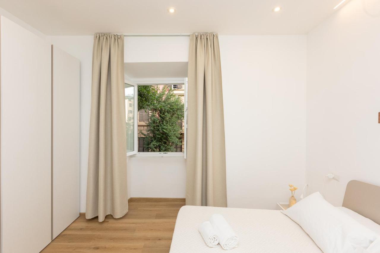 Colosseum Holidays - Three-bedroom Appartamento *