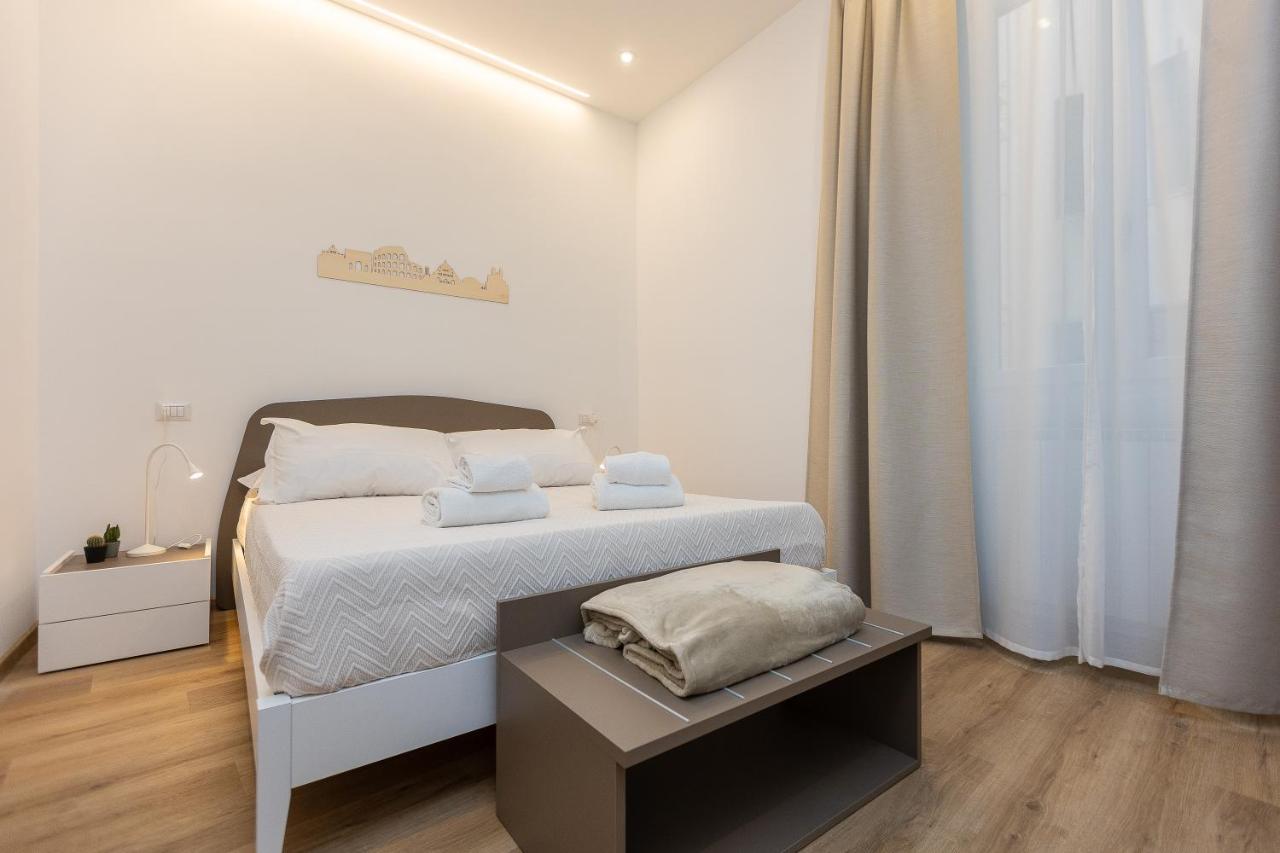 Colosseum Holidays - Three-bedroom Appartamento Roma