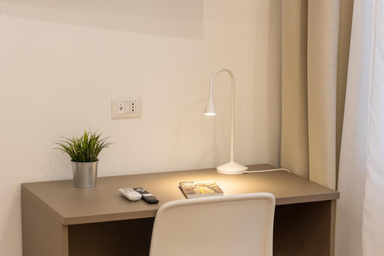 Colosseum Holidays - Three-bedroom *