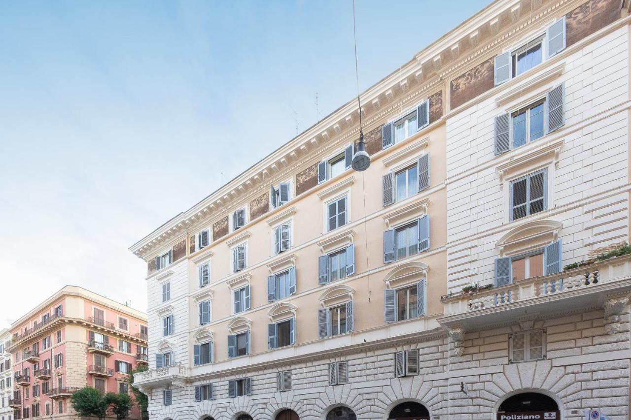 Appartamento Colosseum Holidays - Three-bedroom Roma