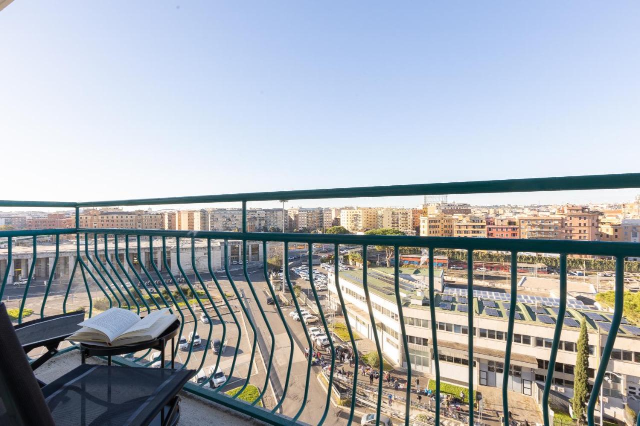 Piramide View By In Apartamento