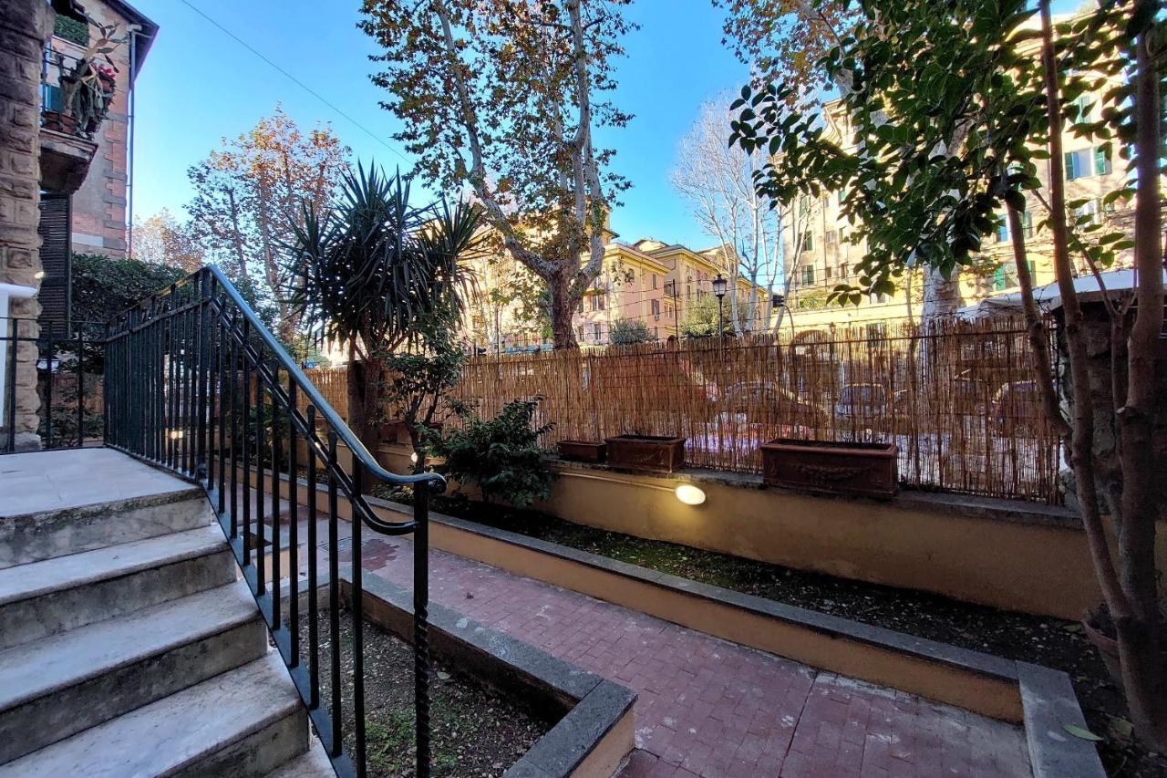 Ych-brand New Vatican Flat With Terrace