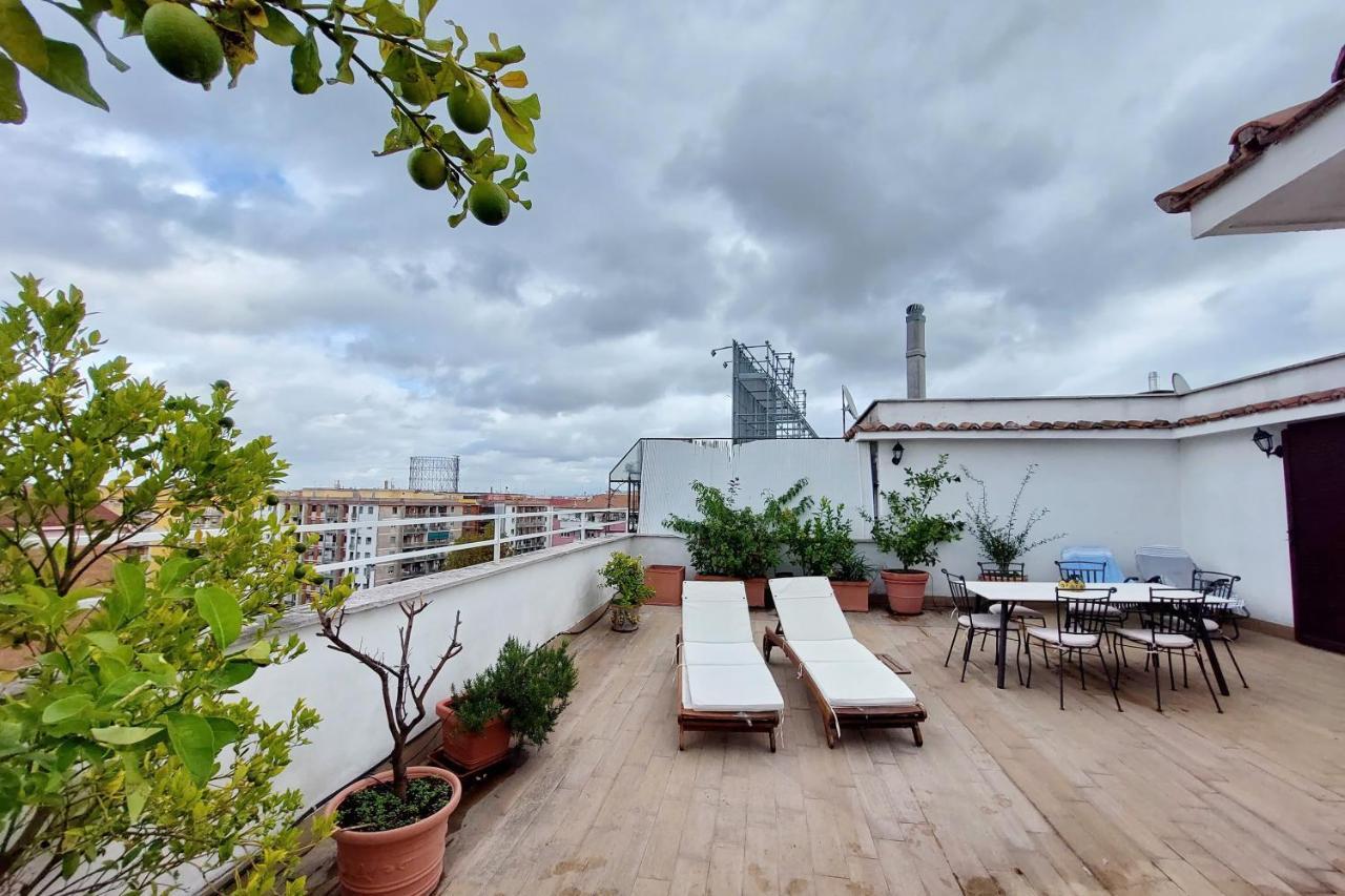 Leilighet Ych-elegante Attico Vicino Marconi Roma