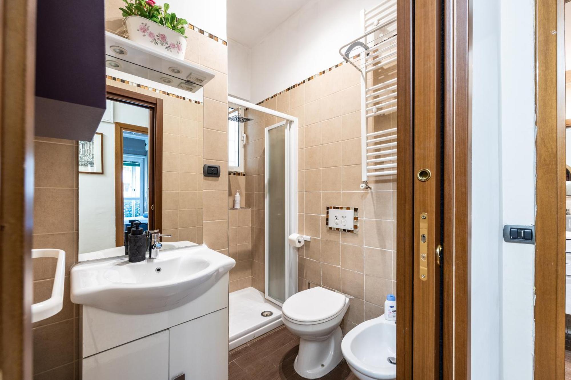 Apartment Big Air Conditioning Wifi Netflix 90 Mq Rome