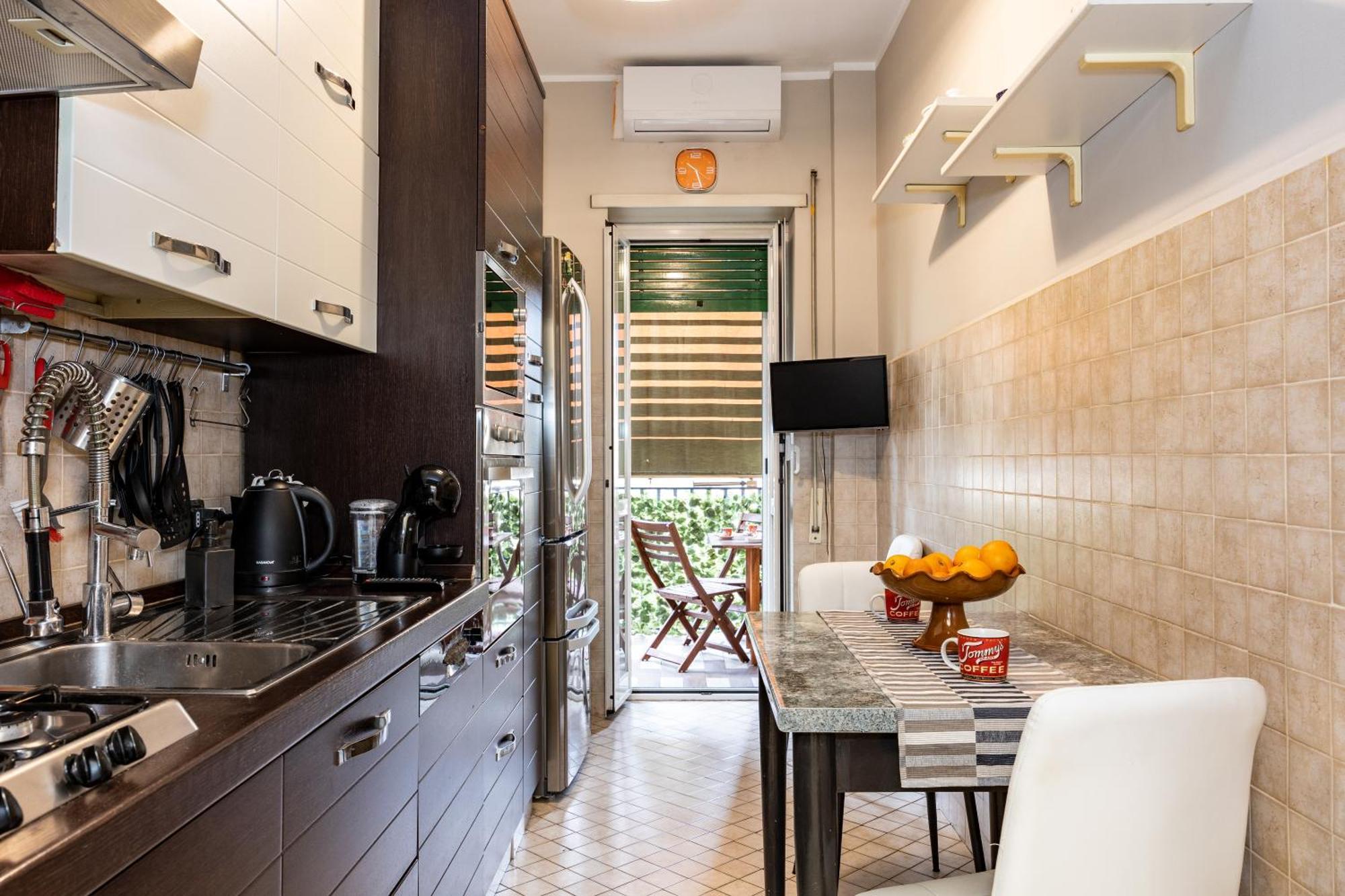 Big Air Conditioning Wifi Netflix 90 Mq Apartment