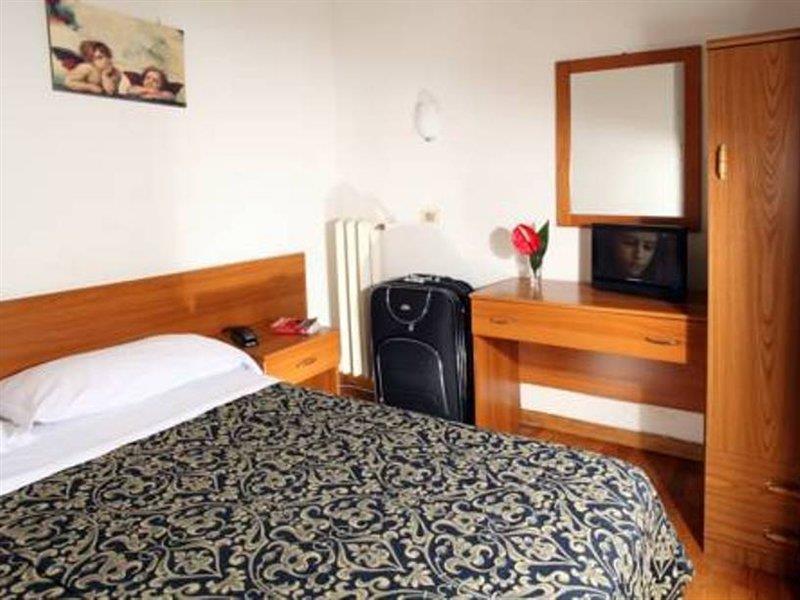 Hotell Seiler 2*