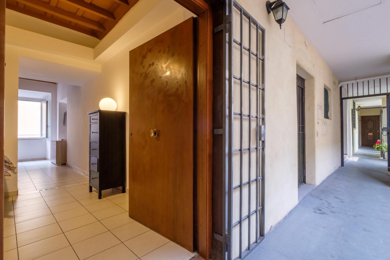 Ht Bilo Colosseo Apartment Rom