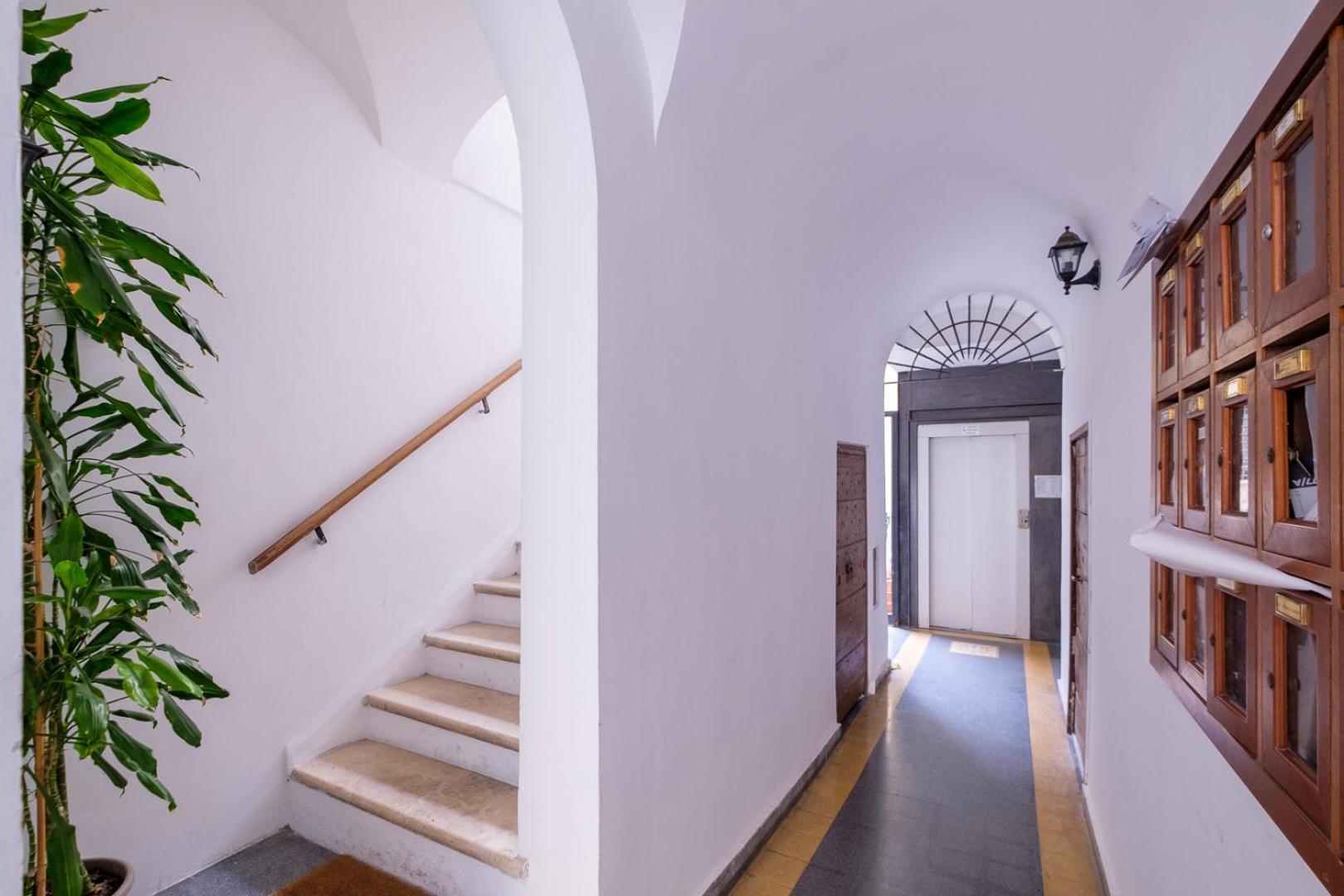 Ht Bilo Colosseo Apartment