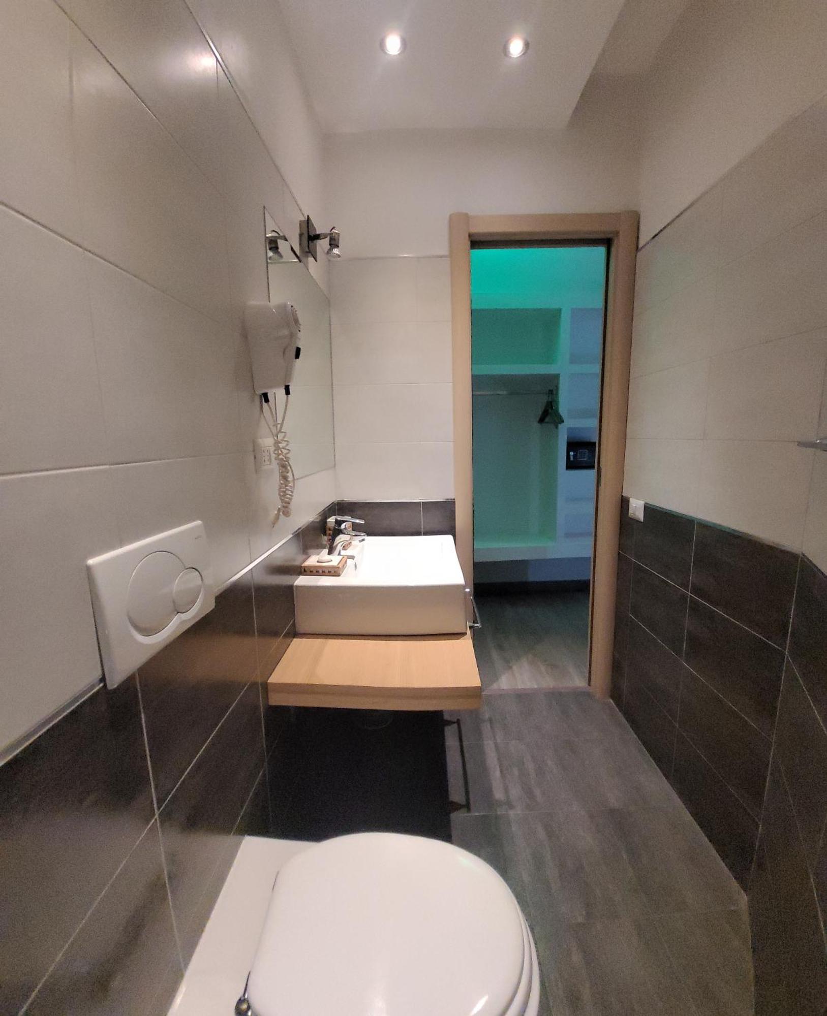 Guest house Romantic Dreams Sistina Rome