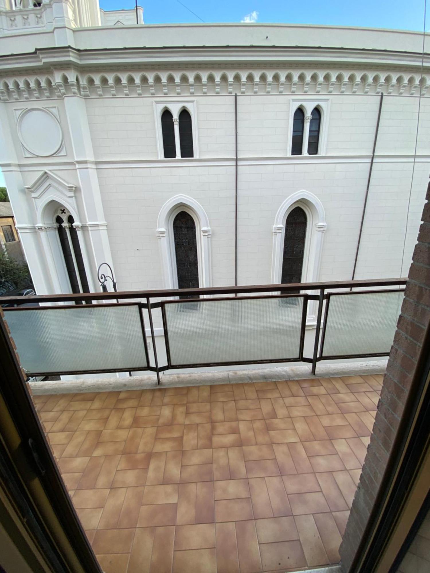 In Centro Con Balcone Con Vista Apartamento *