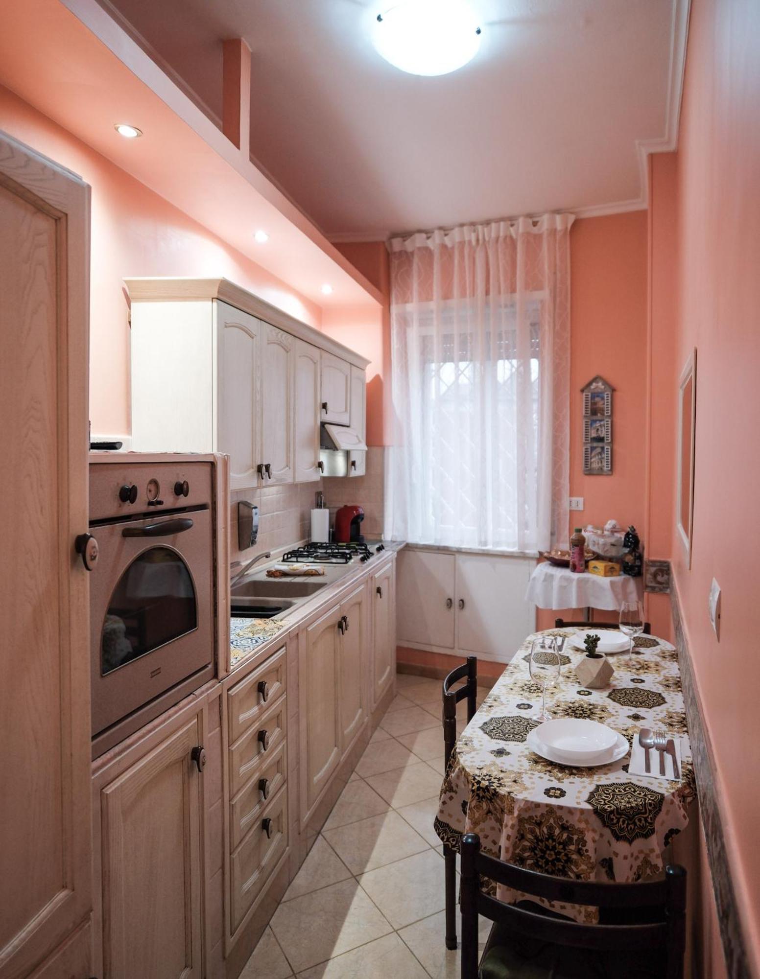 Holidays House Marconi * Rom