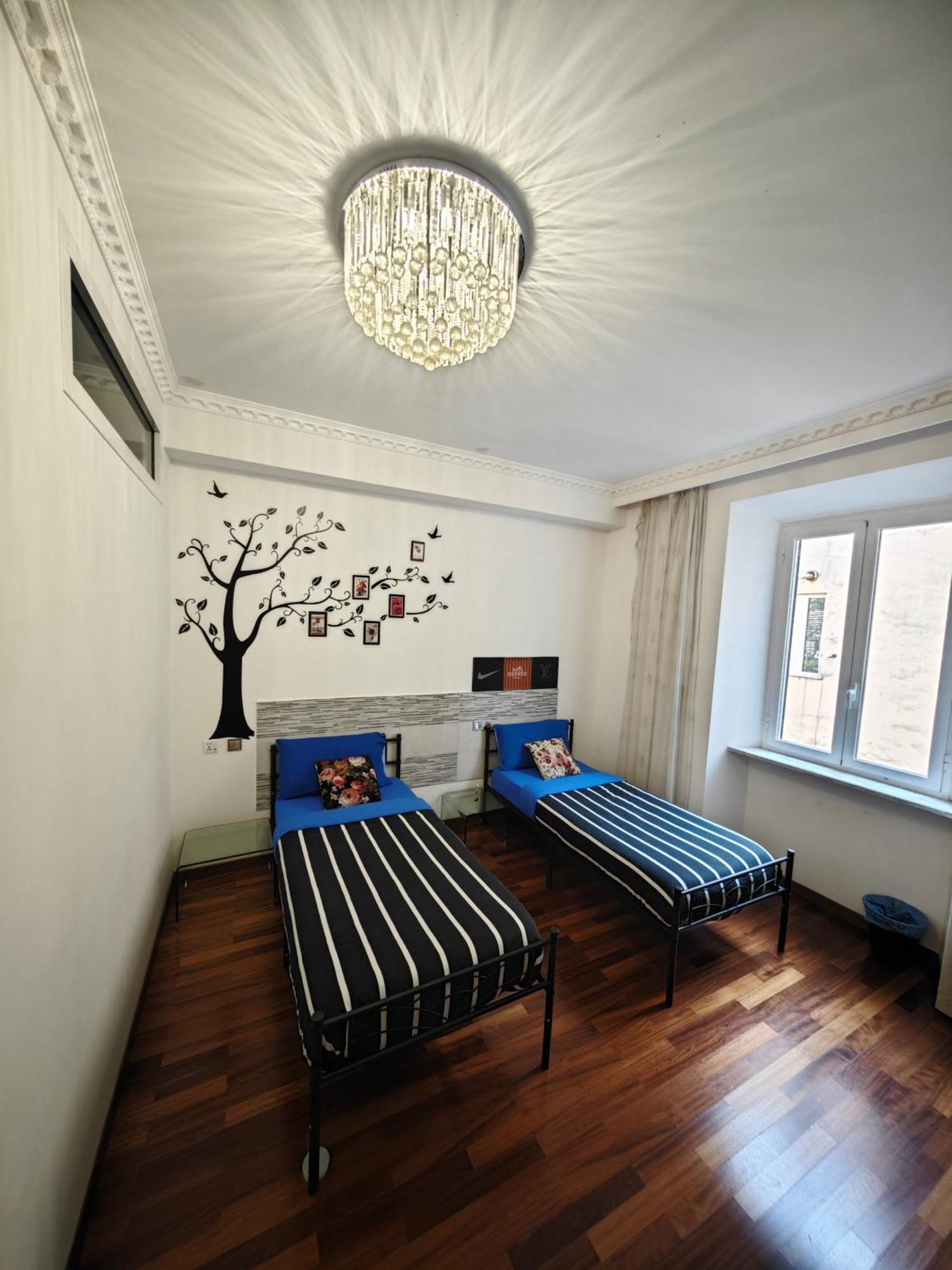 Francesco Romestay - Casa Vittorio Privat overnatting *