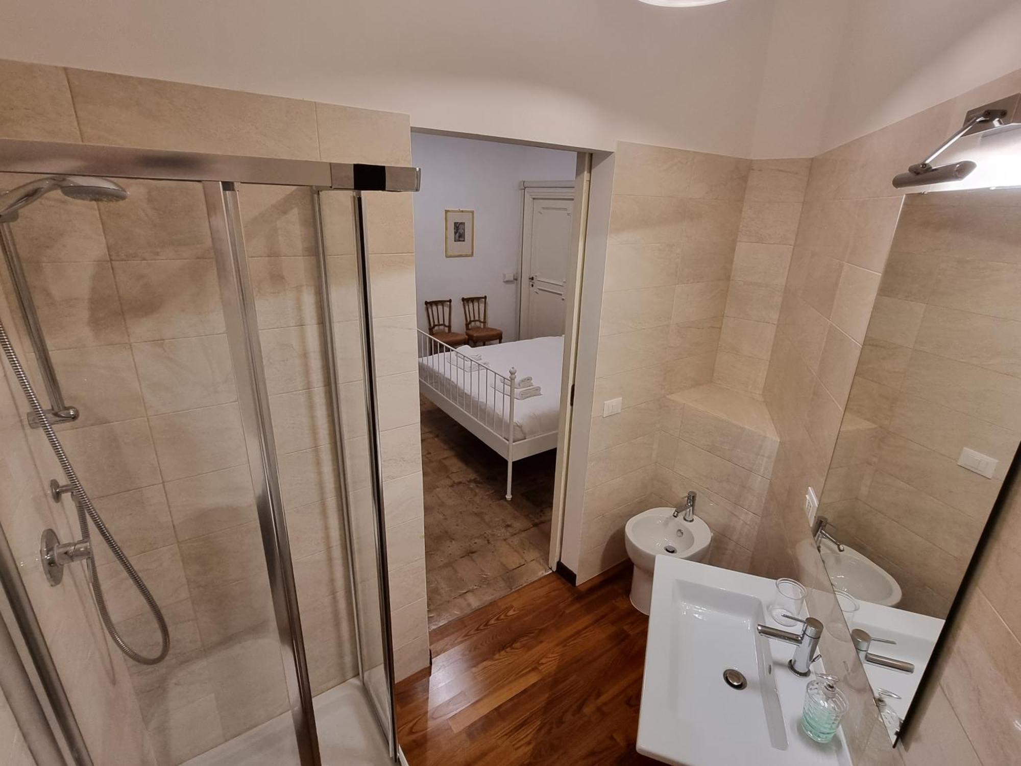 Luxury 2 Bedroom In The Heart Of *