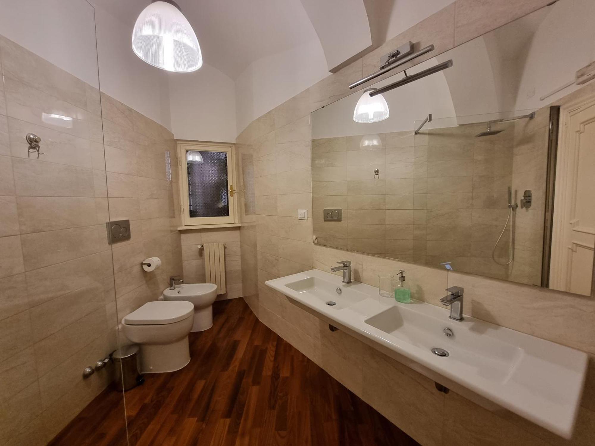 Luxury 2 Bedroom In The Heart Of Rom