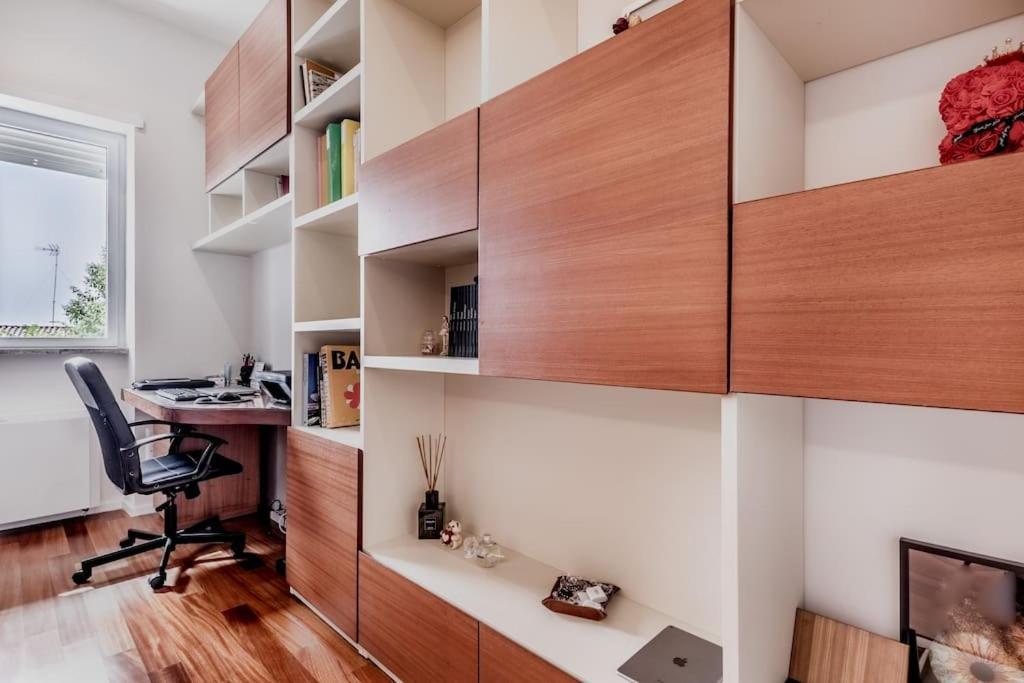 Apartment Luxury Front Of Cavalieri Hilton