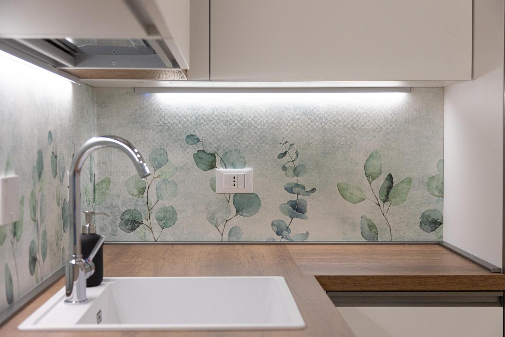 Colosseo Modern By In Apartamento Roma