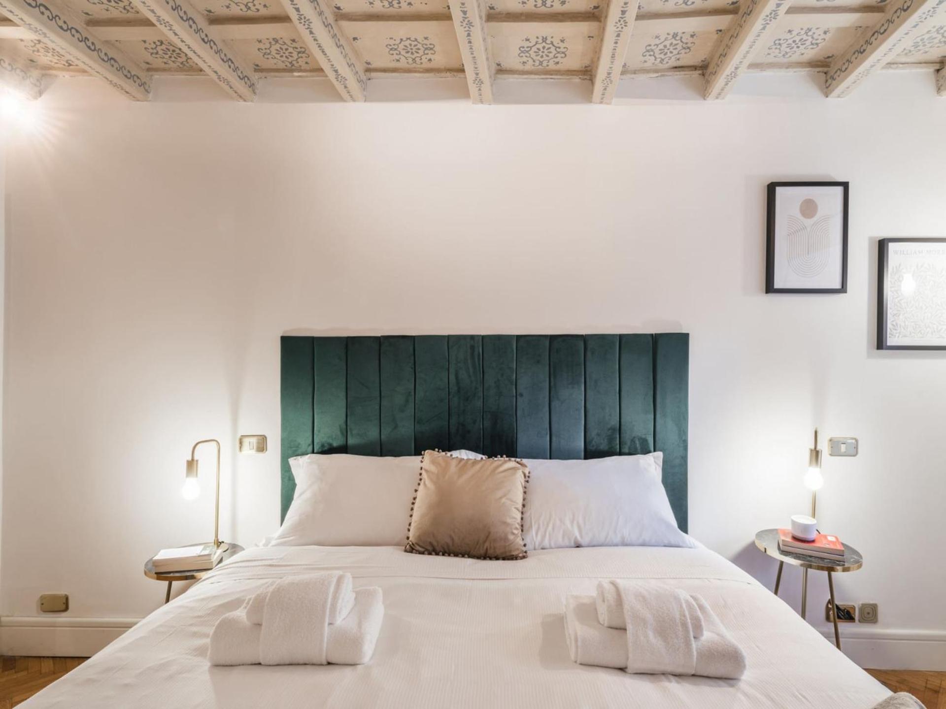Appartamento The Rent - Spacious Two-bedroom In Old Town *
