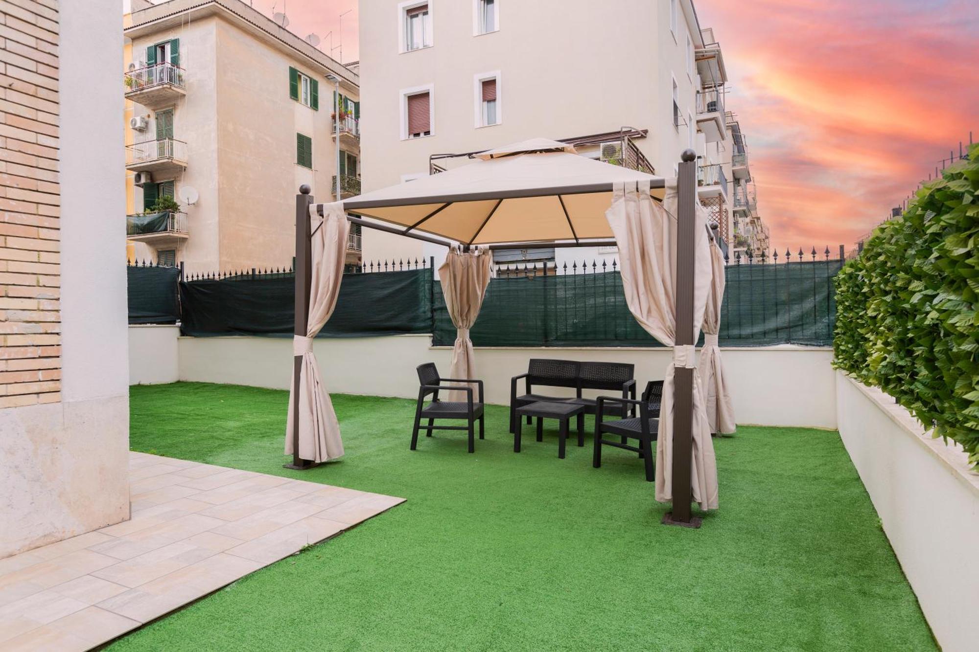 Luciano Secret Garden Apartamento