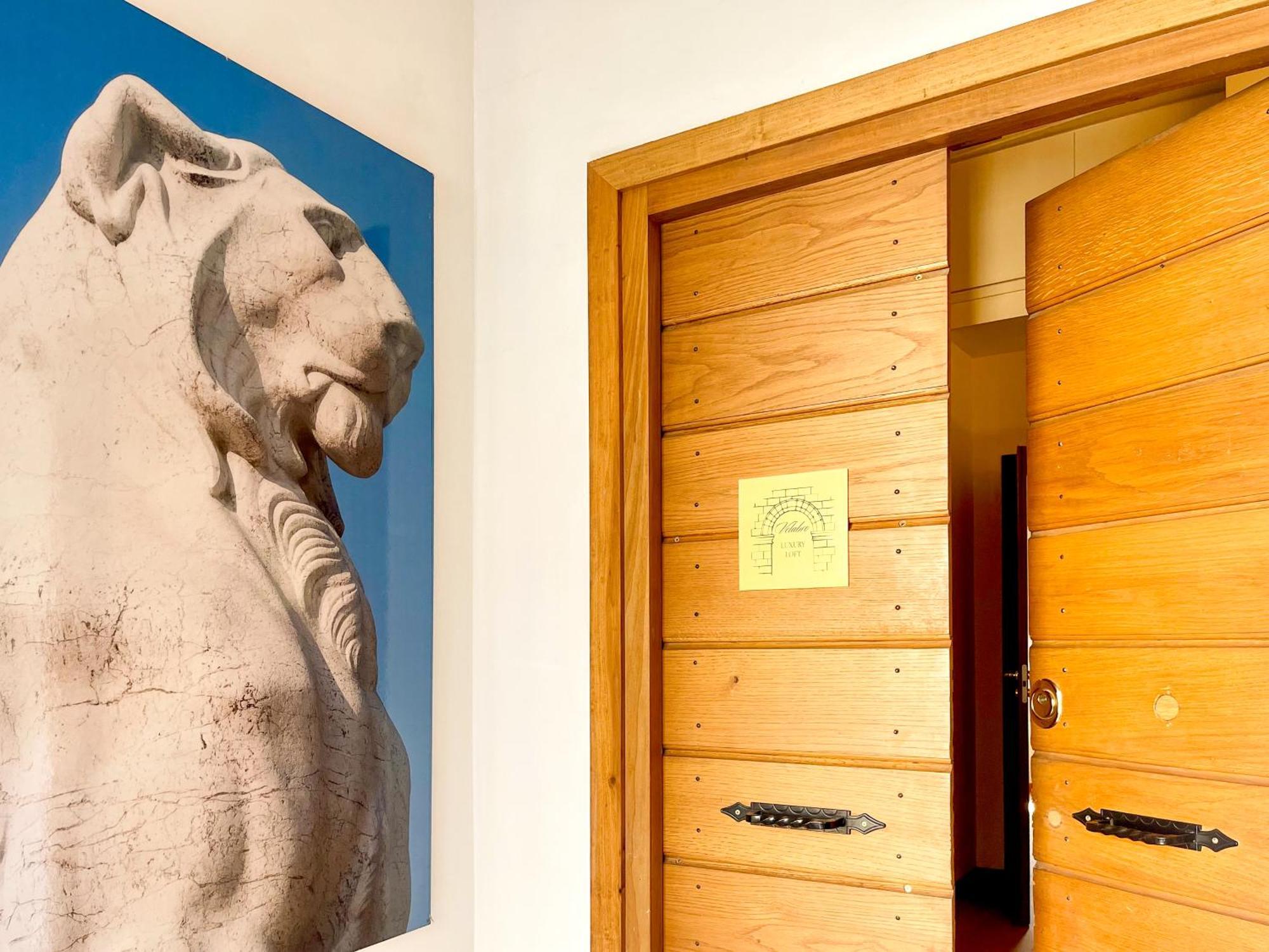 Velabro Luxury Loft * Roma