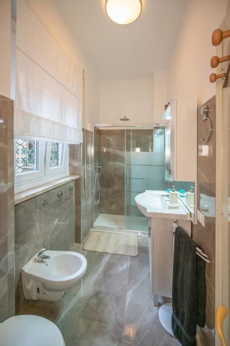 In The Heart Of Trastevere Apartment