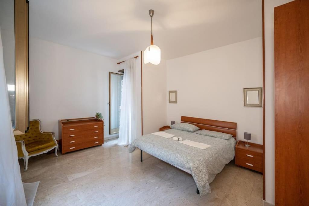 In The Heart Of Trastevere Apartment *