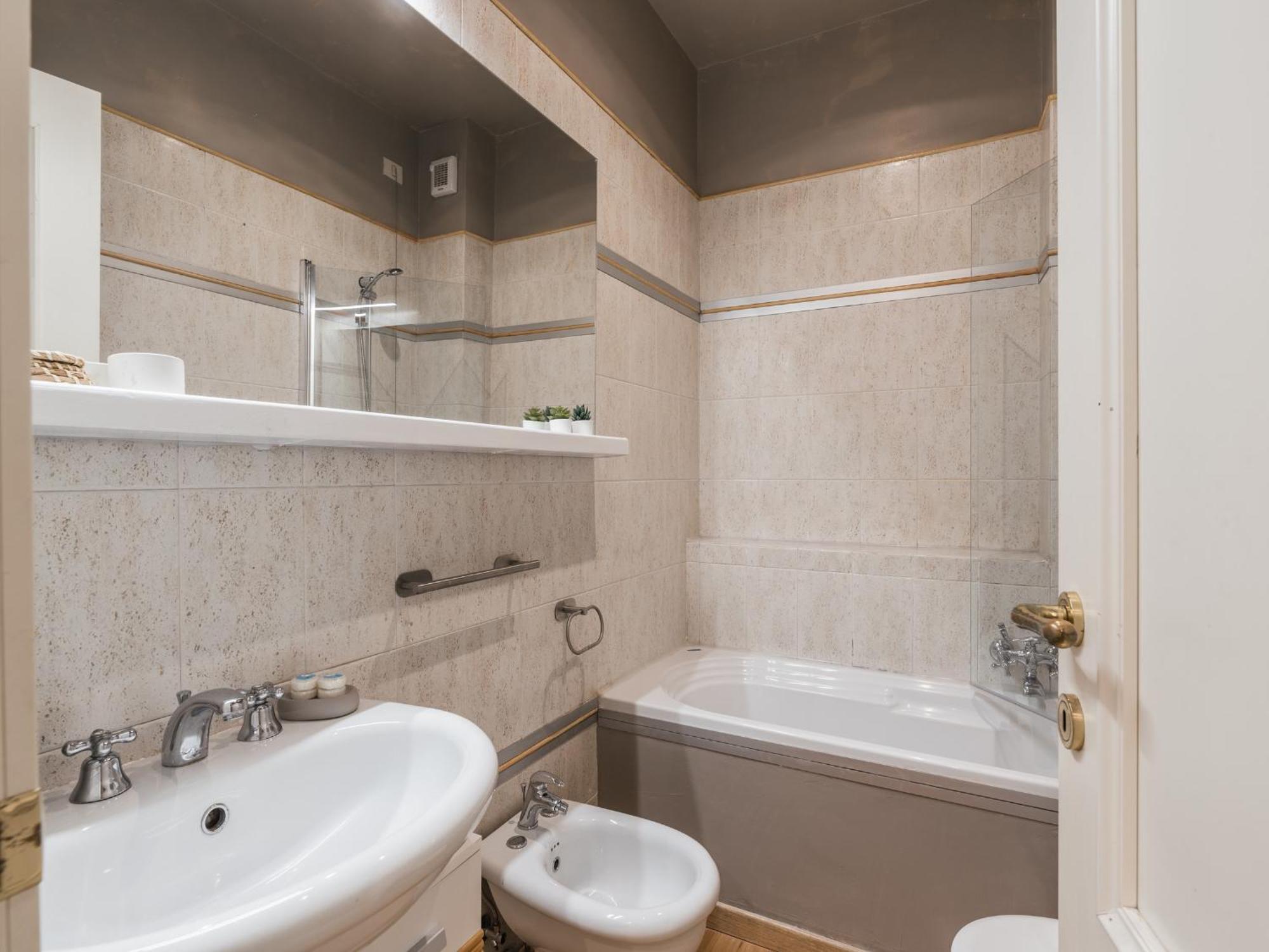 Leilighet The Rent - Charming Flat Near Colosseo Roma