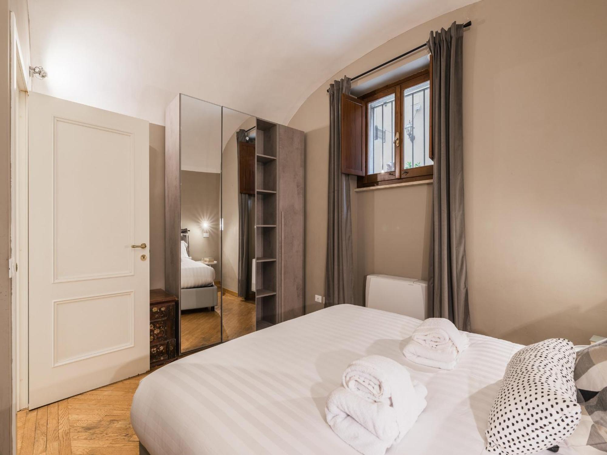 The Rent - Charming Flat Near Colosseo