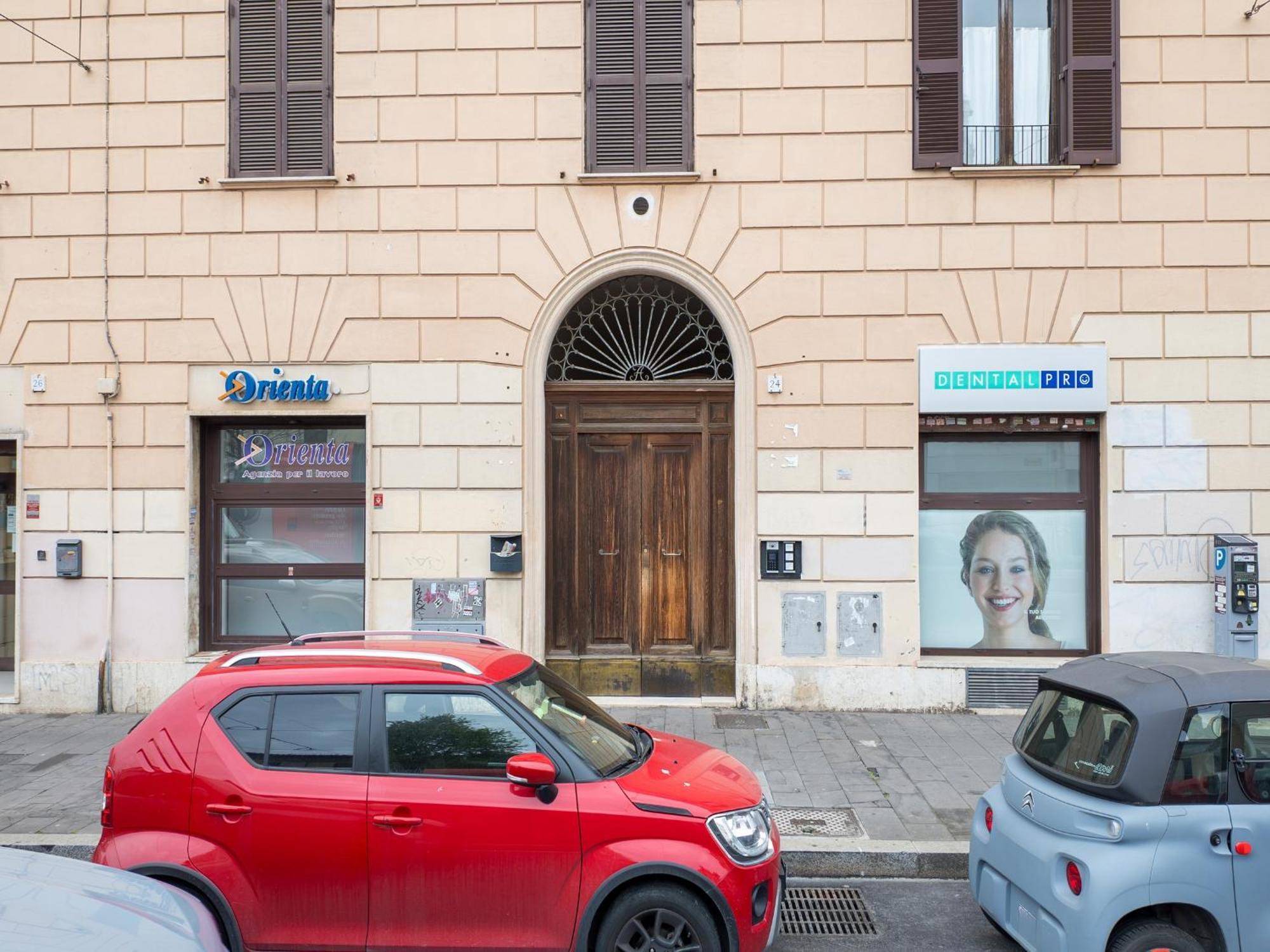 The Rent - Charming Flat Near Colosseo