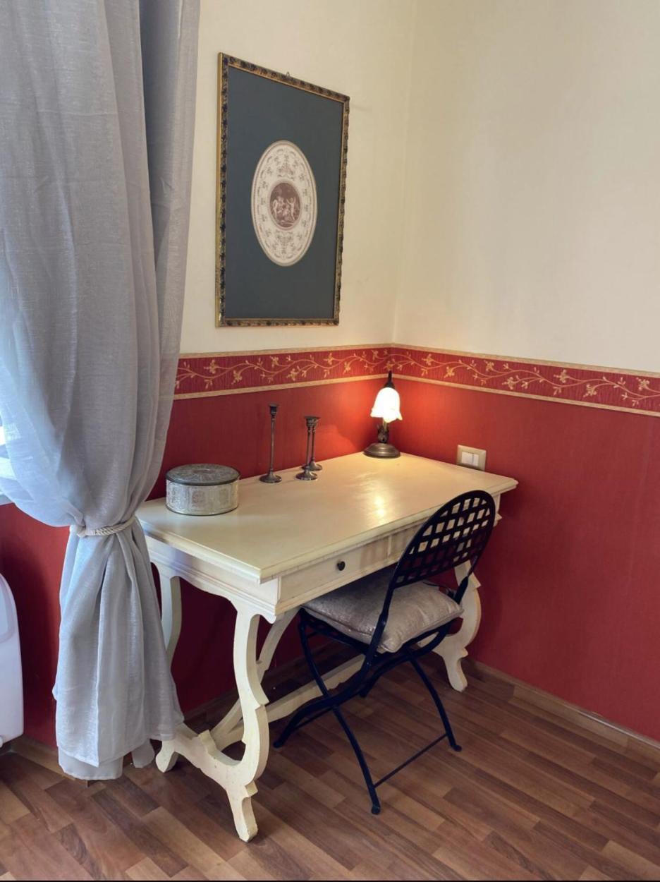 Domus Annia Guest House, The Amazing Colosseum Roma