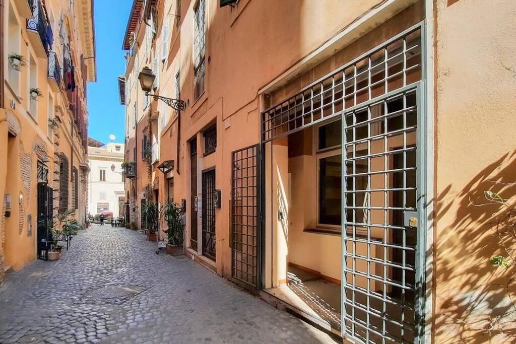 Domus Reginella, Nella Zona Piu Richiesta Di Roma