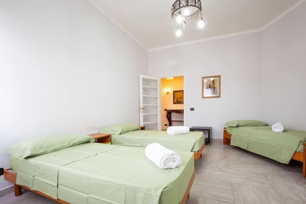 Feriehus Xxl Extra Comfort - Bed & Beers Roma, Metro A-c Roma