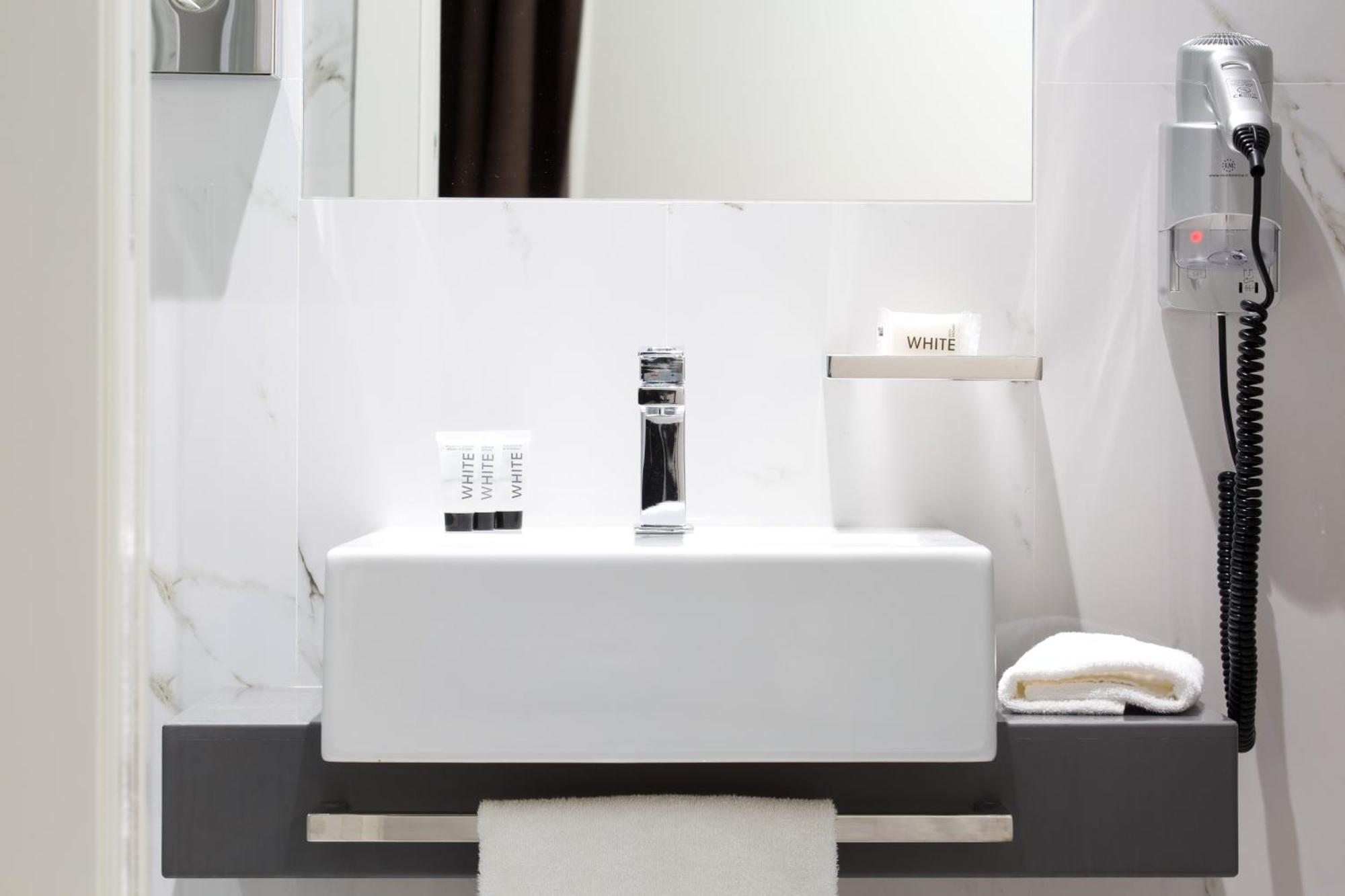 Hotel Crosti 3*