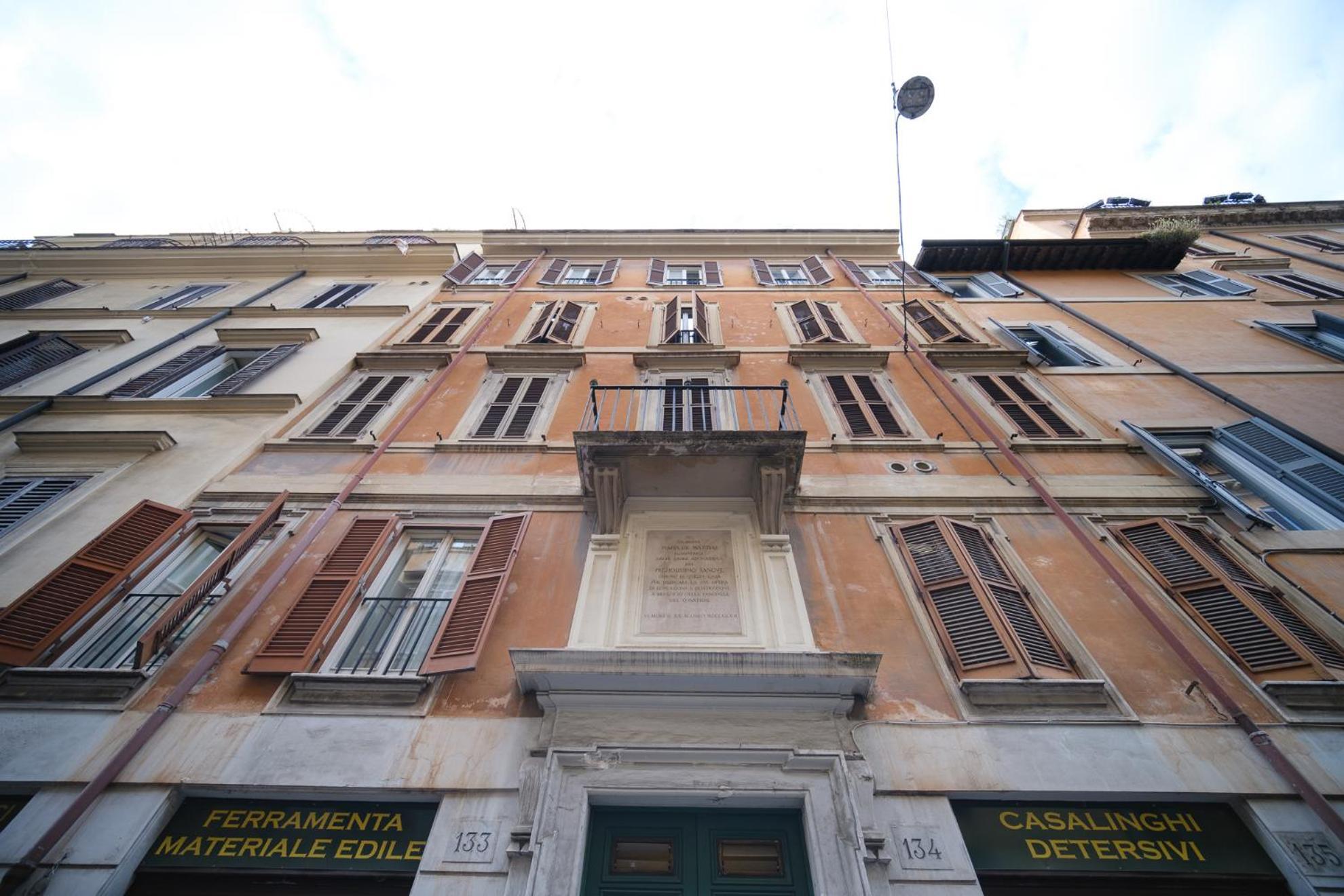 Elisa's Trevi Fountain Buddyrent Apartment Rom