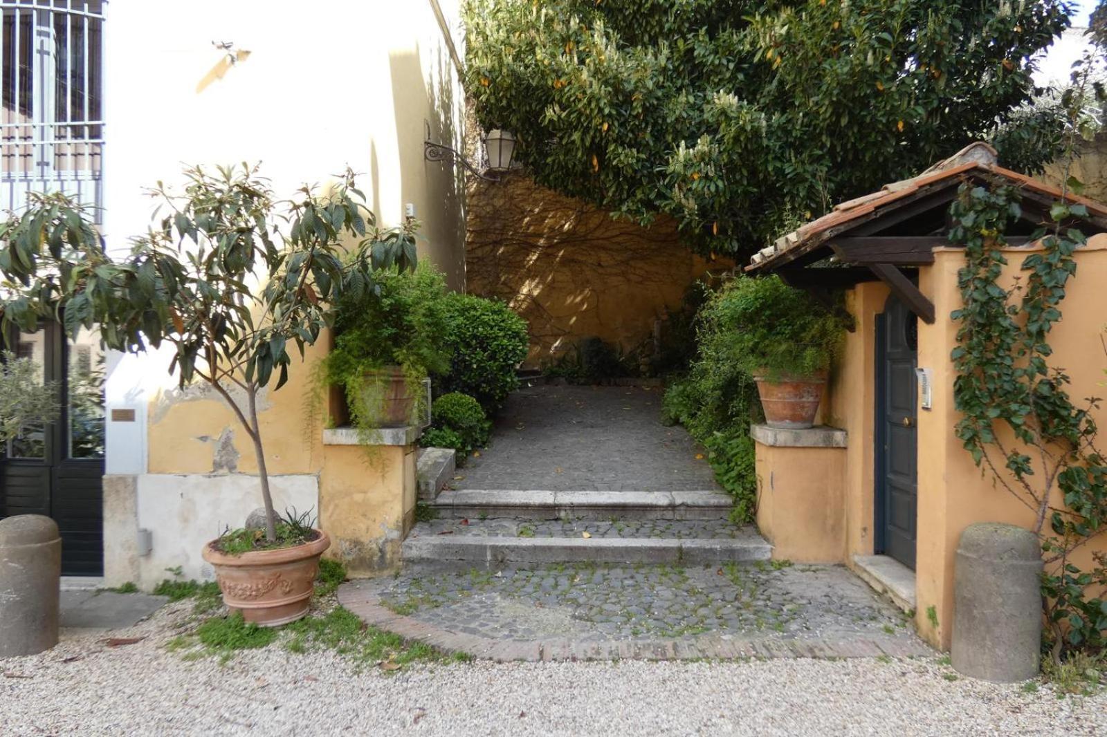 Appartamento Margutta 54 *