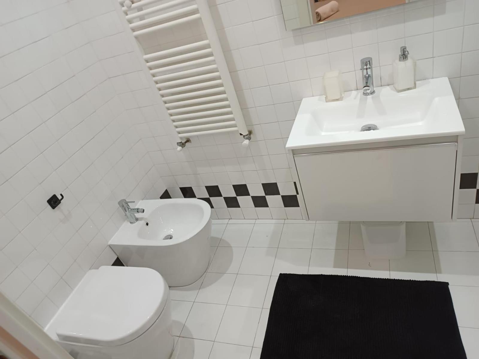 Metro Bologna Apartamento