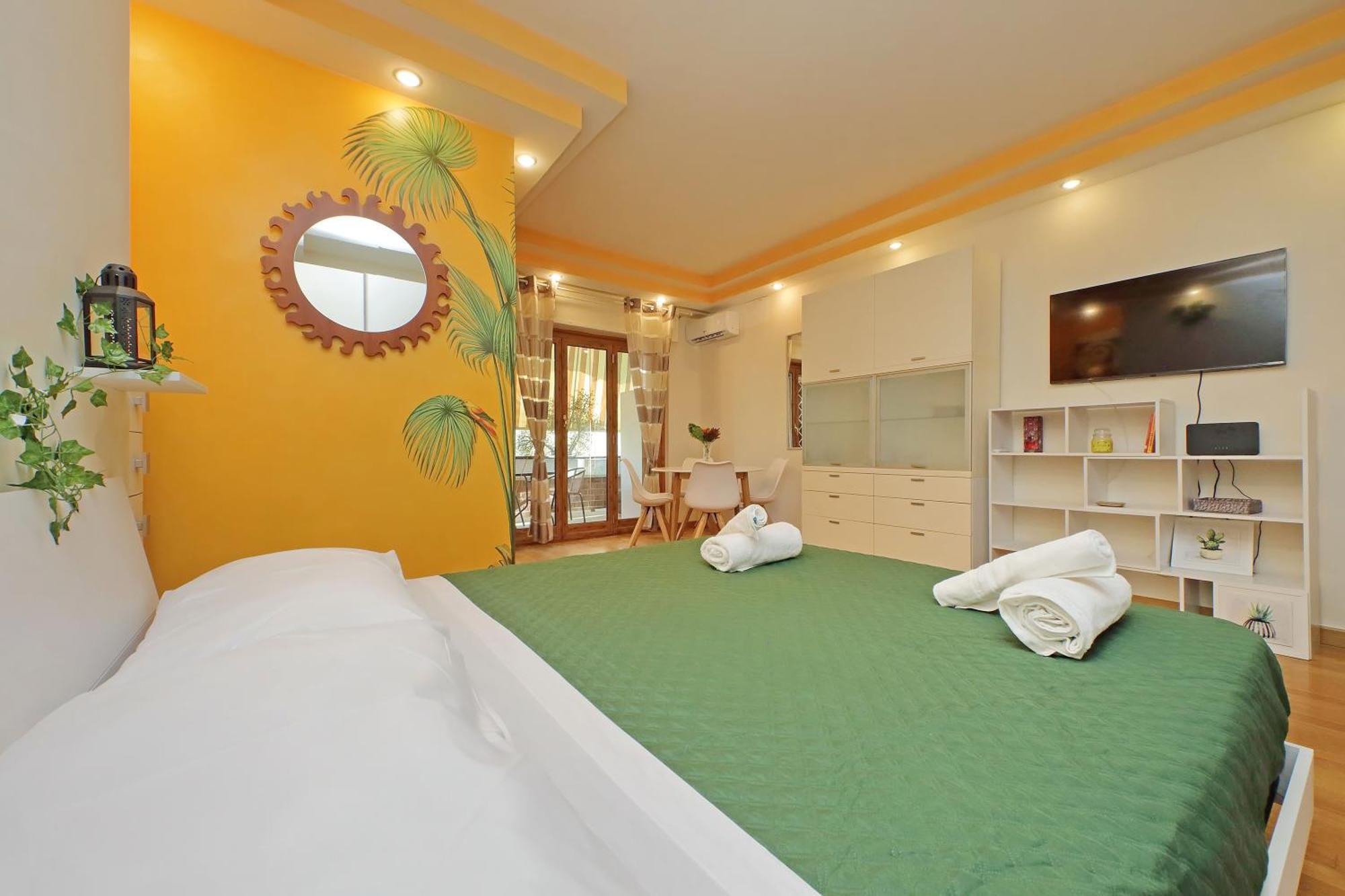 Apartment Eur Spinaceto Sensorial Loft