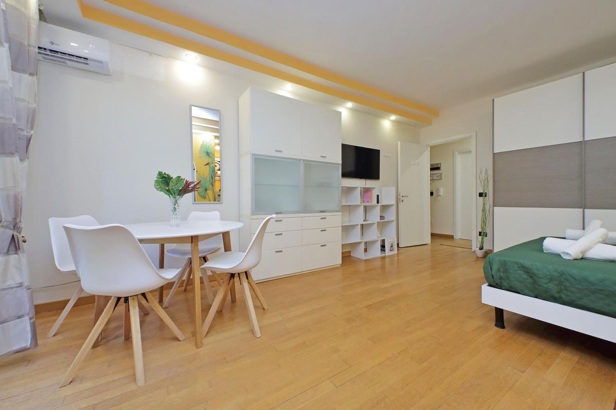Eur Spinaceto Sensorial Loft Apartment *