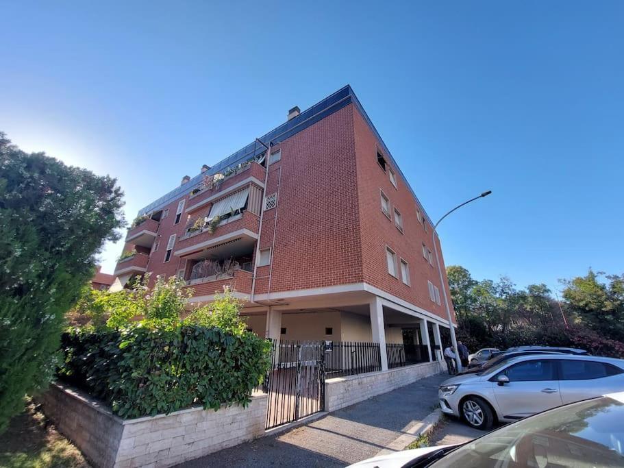 Eur Spinaceto Sensorial Loft Apartment Rome