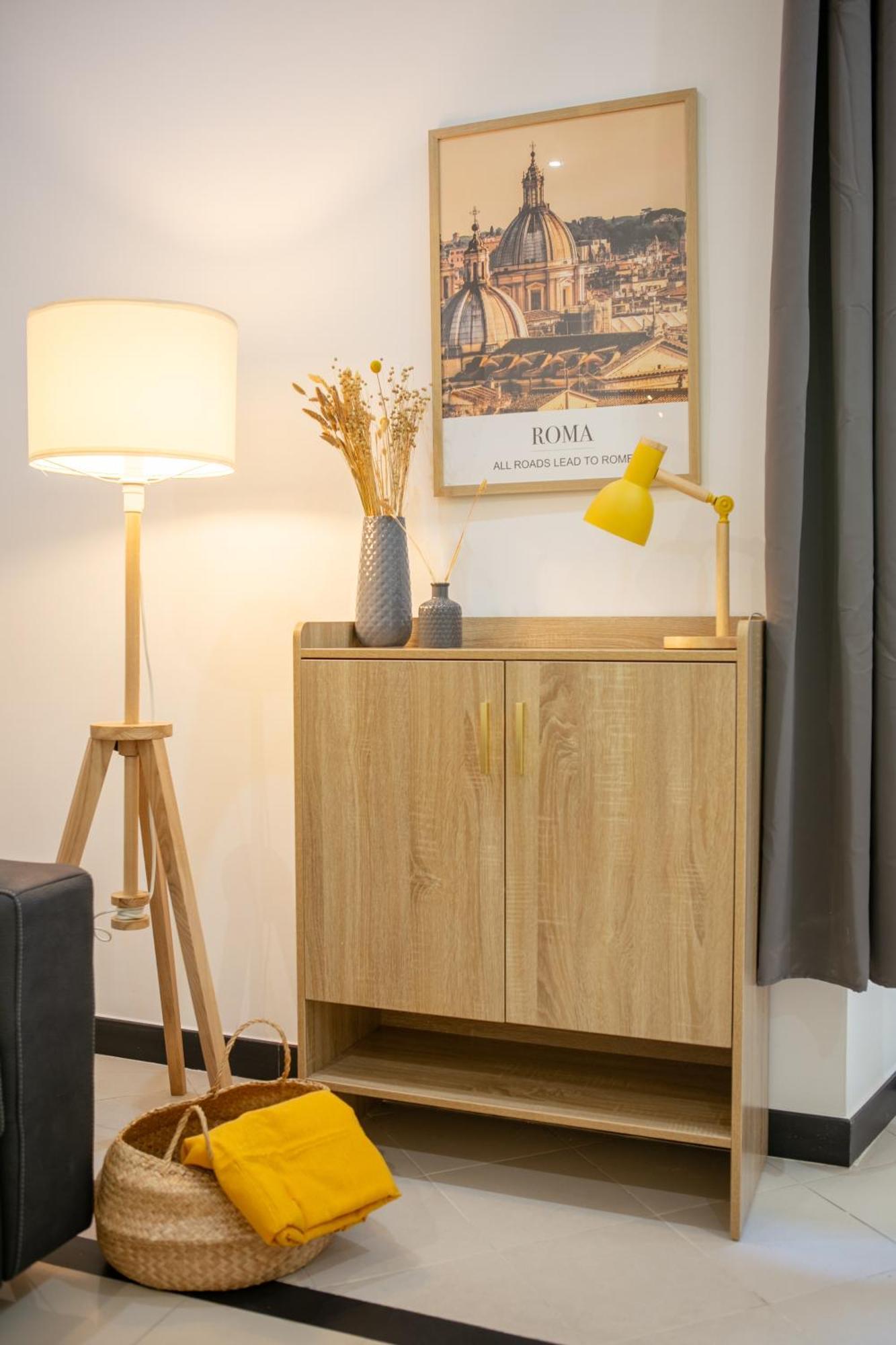 Apartment Mustard S Camillo - Homes