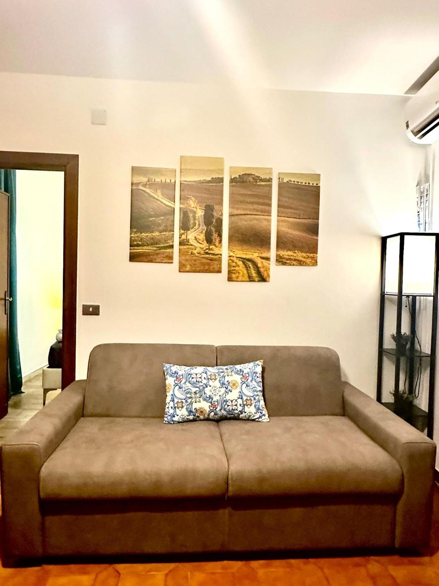 150 Meters From The Colosseum - Appartmento Gladiatore Apartamento
