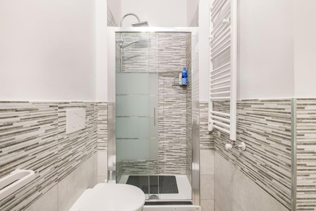 New And Beautiful House In The Heart Of Appartamento