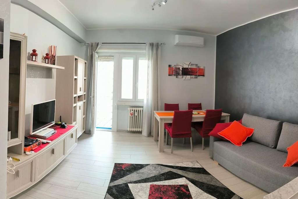 New And Beautiful House In The Heart Of Appartamento