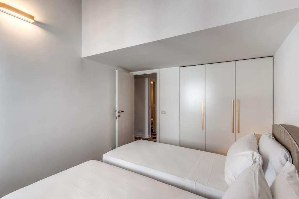 Apartment Cisterna 9 *