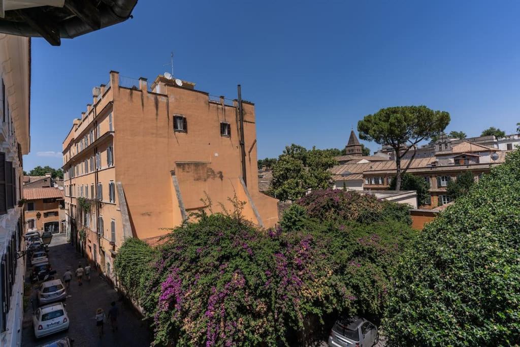 Apartment Cisterna 9 *