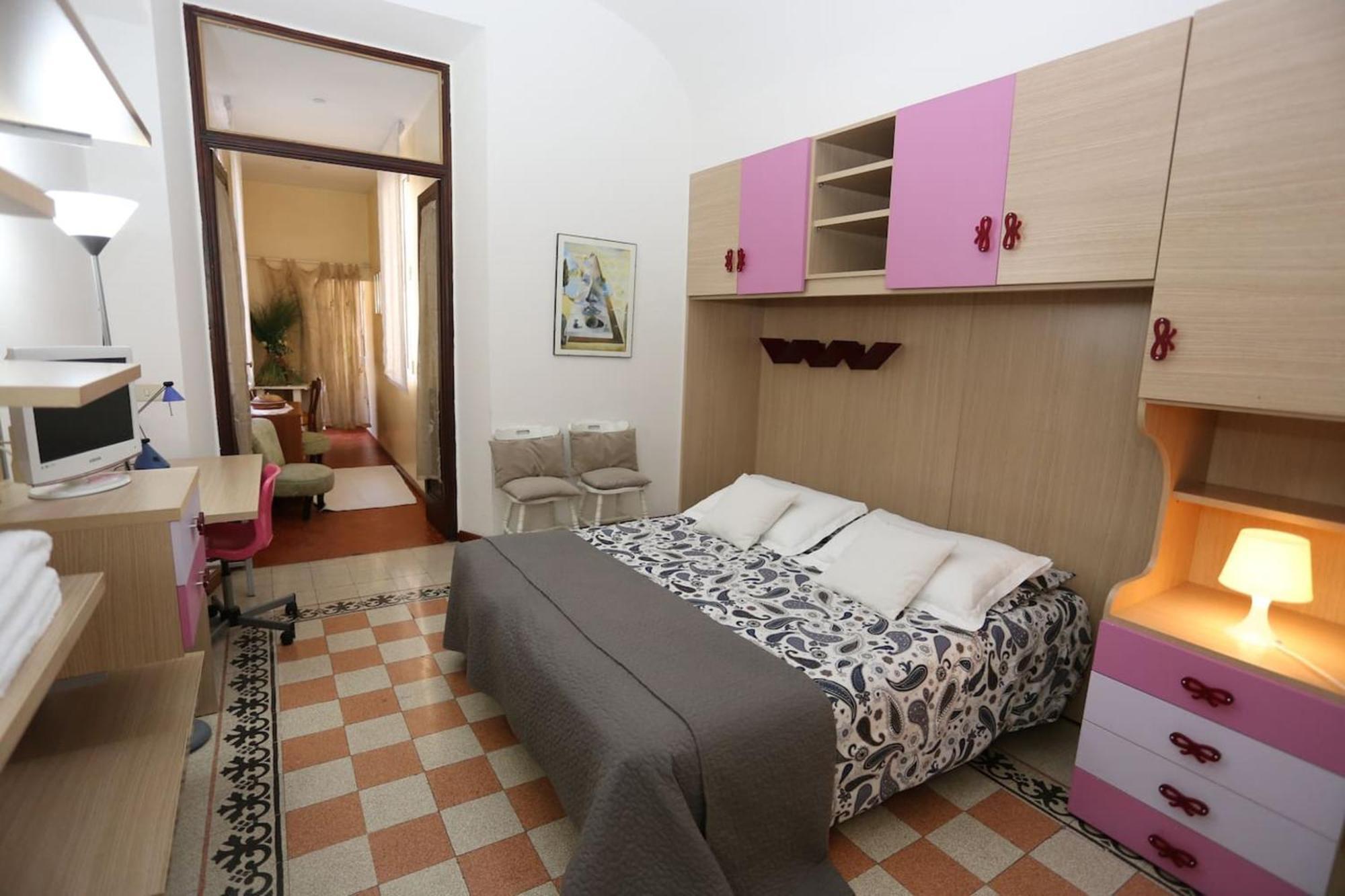 Modern In With Balcony And View Appartamento *